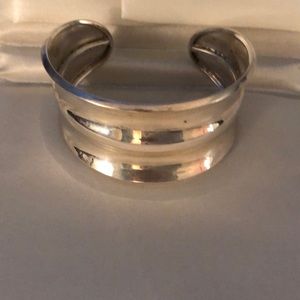 Cuff bracelet